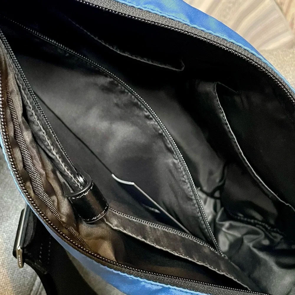 Michael Kors Kent Lg Padded Men’s Messenger Bag - Federal Blue $198 New w/ Tags